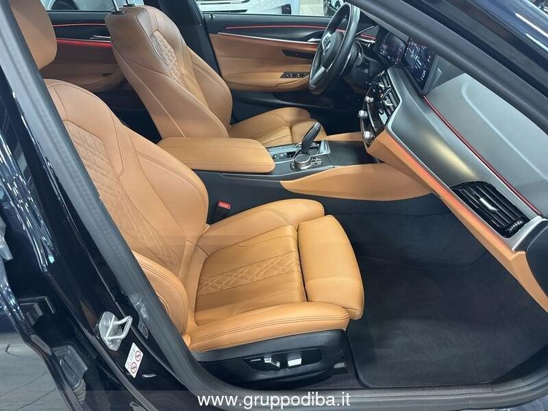 BMW Serie 5 Touring Serie 5 G31 2020 Touring LCI D 530d Touring mhev 48V Luxury auto