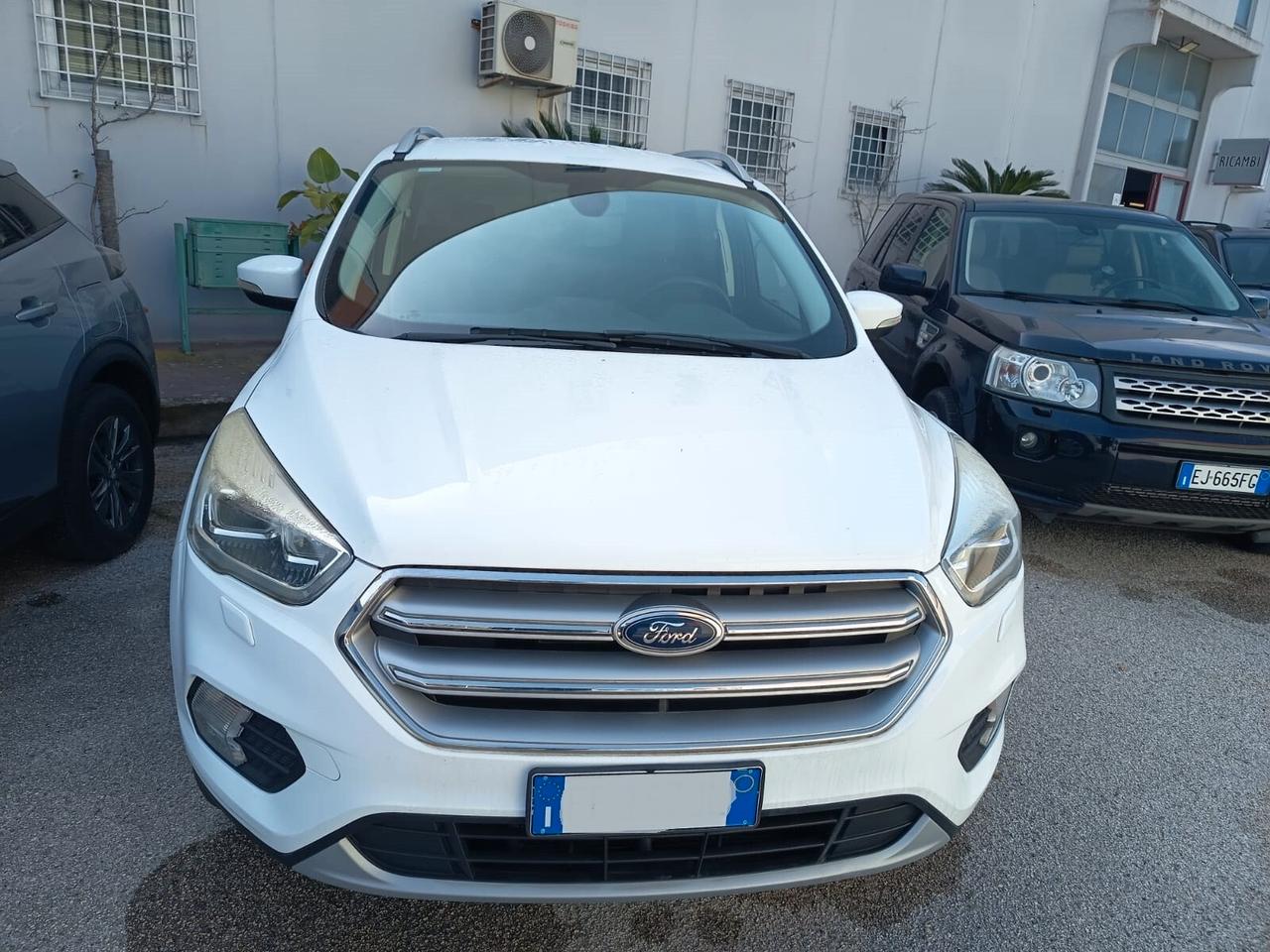 Ford Kuga 1.5 TDCI 120 CV S&S 2WD Titanium