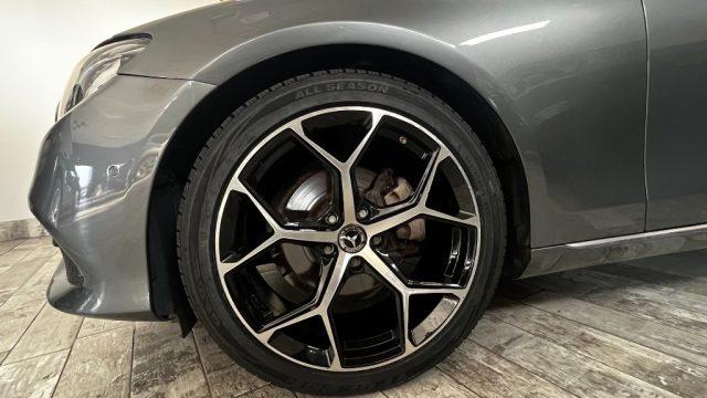 MERCEDES-BENZ E 220 d Auto Sport