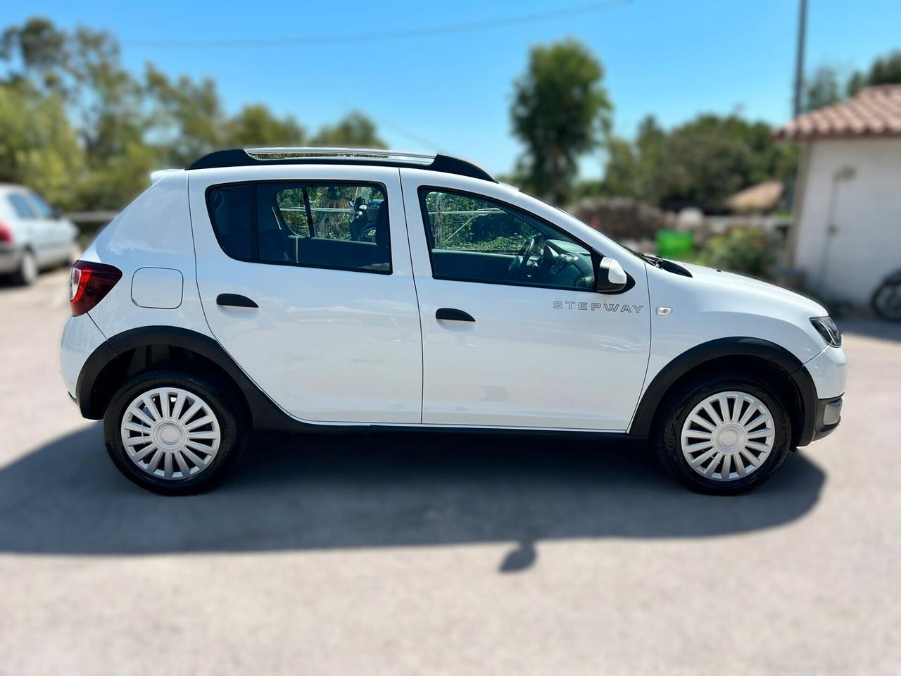 DACIA STEPWAY 0.9 TCe TurboGPL - 2016