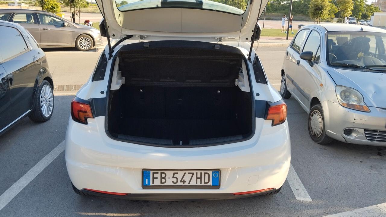 OPEL ASTRA 1.6TDI-GARANZIA FULL