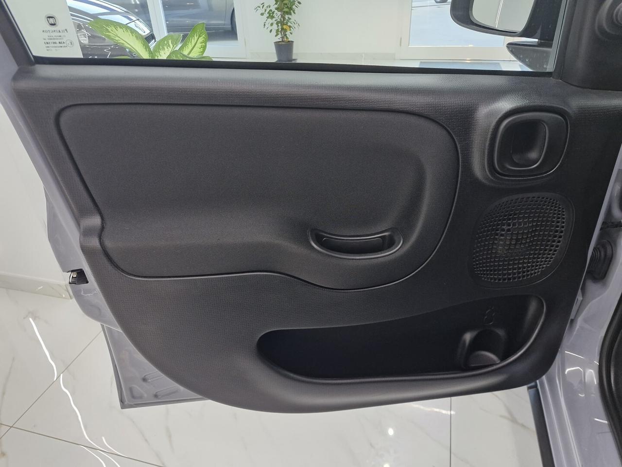 FIAT PANDA 1.0 FireFLY S&S Hybrid Full Optional
