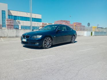 Bmw 320 320d cat Coupé Attiva