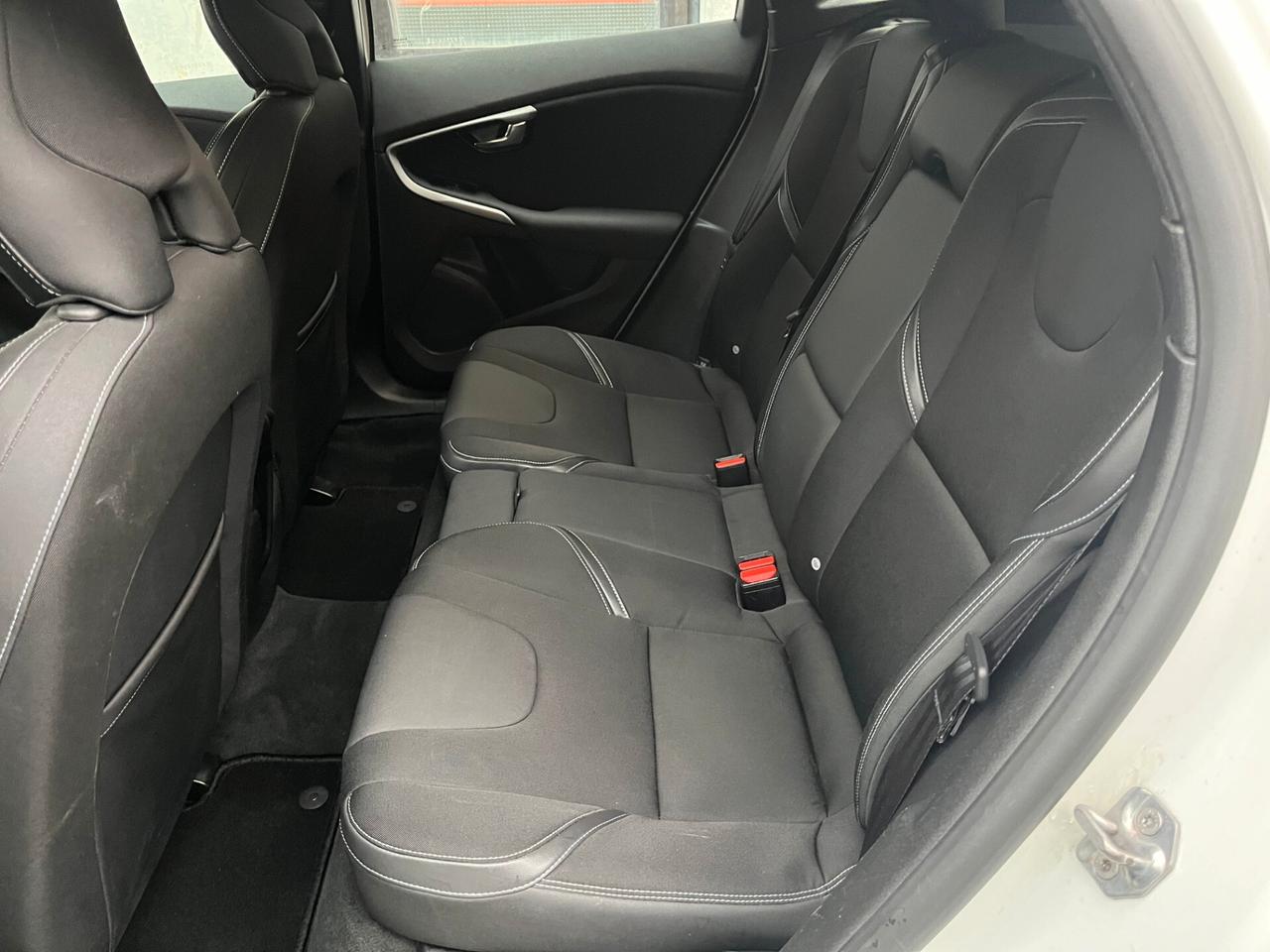 Volvo V40 D2 Business Plus