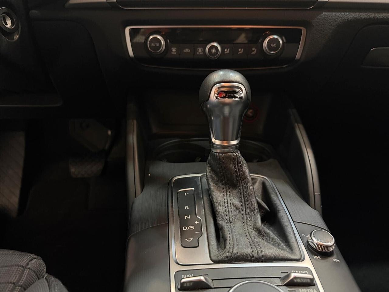 AUDI A3 1.6 TDI 110CV S TRONIC AMBITION NAVI KM 156000