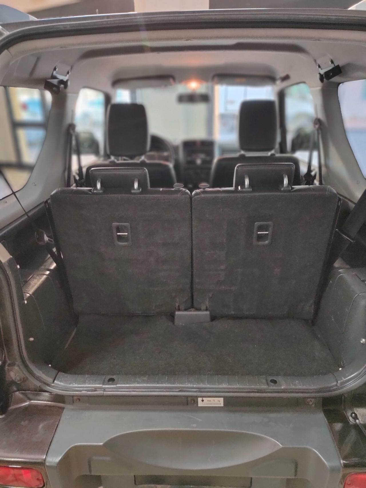 Suzuki Jimny 1.3 Benz .4WD
