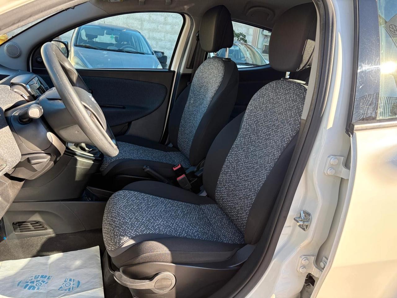 Lancia Ypsilon 1.2 Benzina 69 CV 5 porte S&S Elefantino Blu