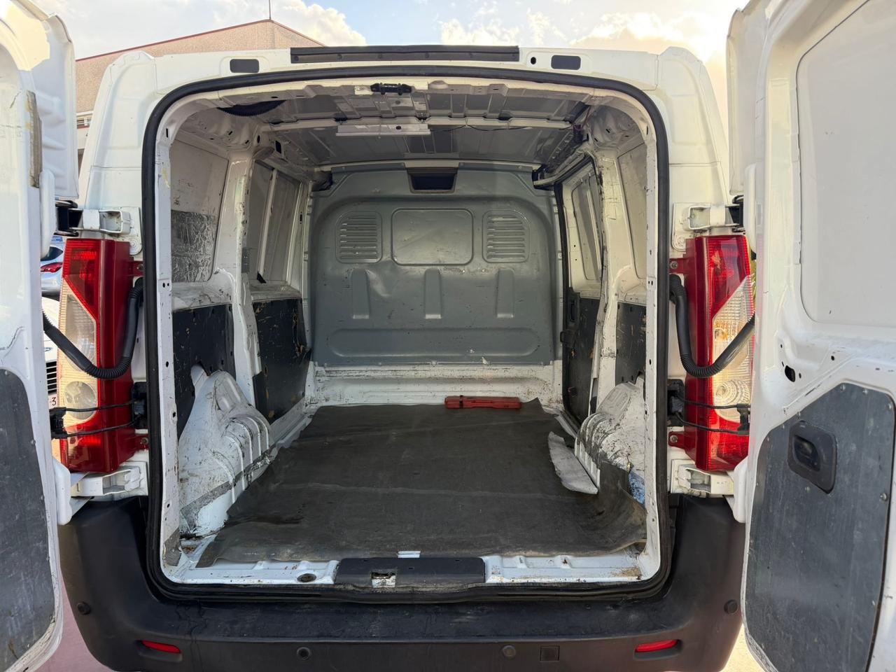 Citroen Jumpy 27 2.0 HDi/120 PC-TN Furgone