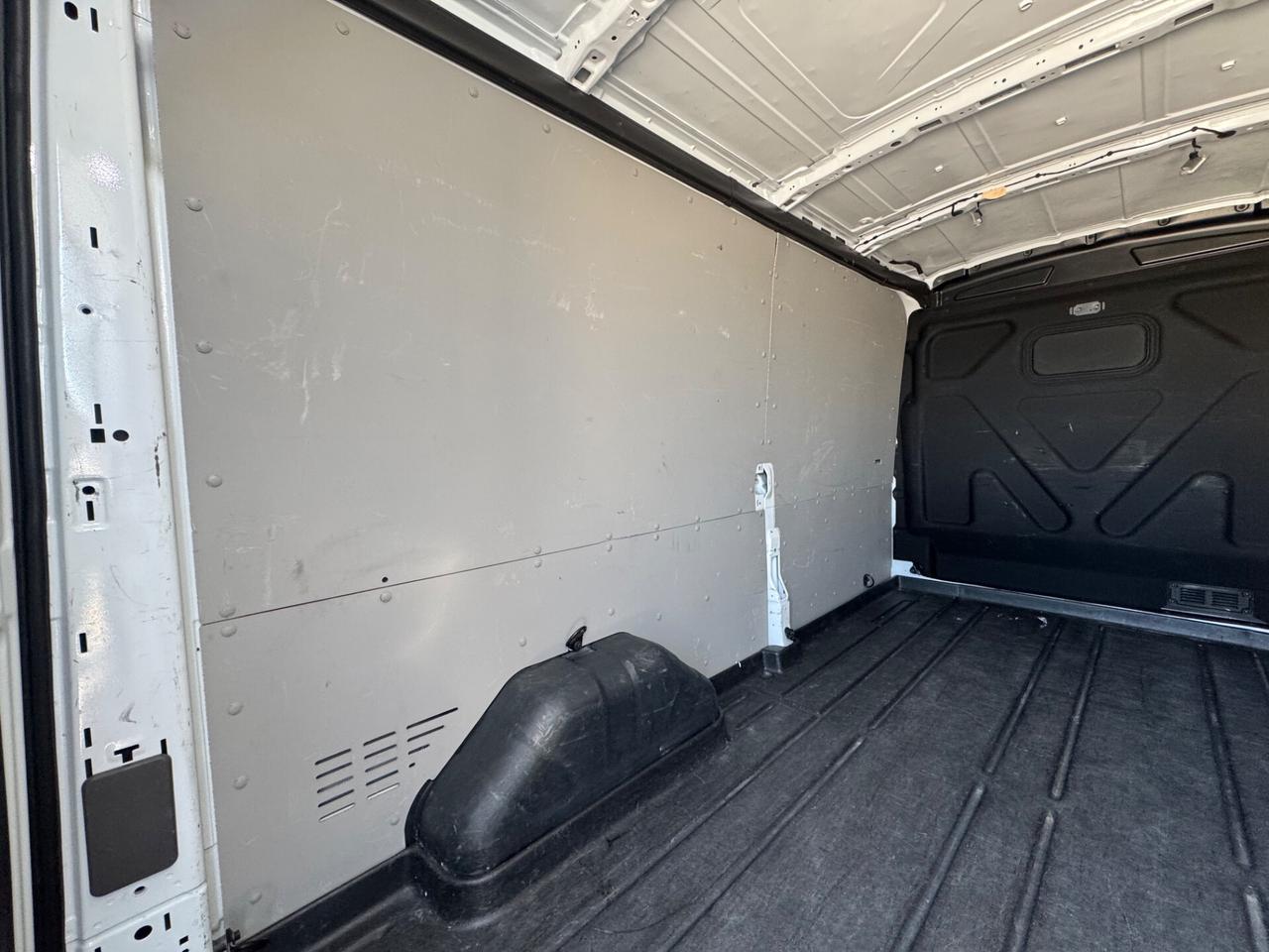 Ford transit l2 h2