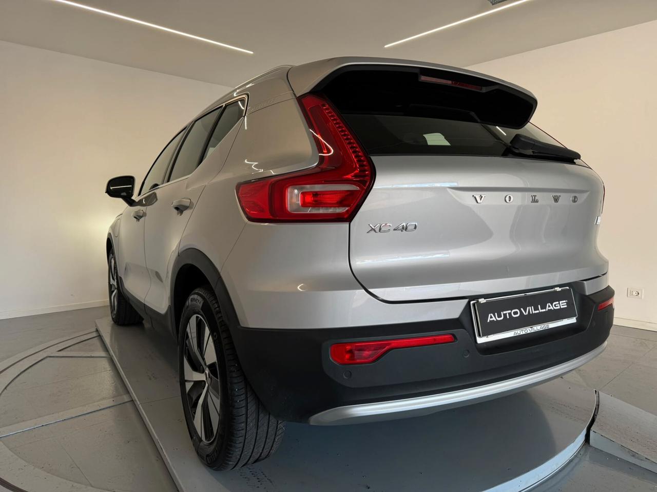 Volvo XC40 T5 Recharge Plug-in Hybrid automatico Core