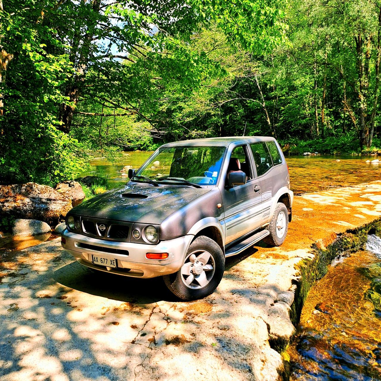 Nissan Terrano 2.7 GANCIO TRAINO - AUTOVETTURA