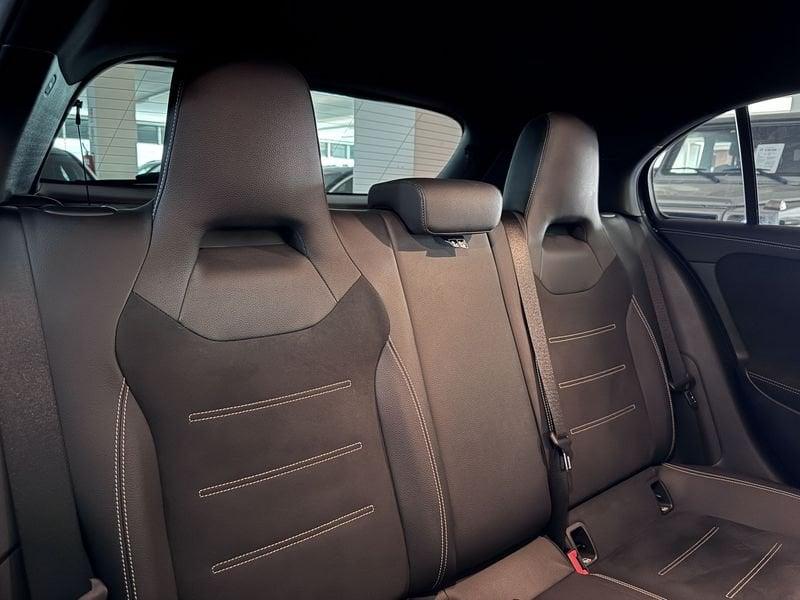 Mercedes-Benz Classe A A 200 d Premium Night Edition