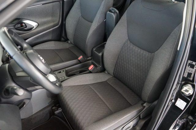 TOYOTA Yaris 1.5 Hybrid 5 porte Business Ufficiale Italia