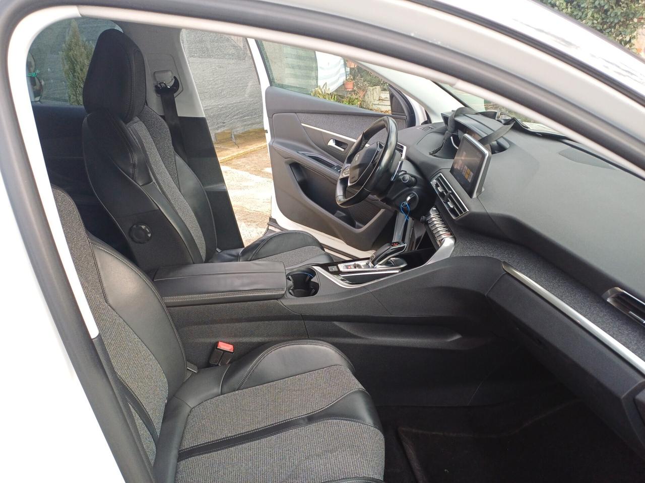 Peugeot 3008 BlueHDi 120 S&S EAT6 Allure