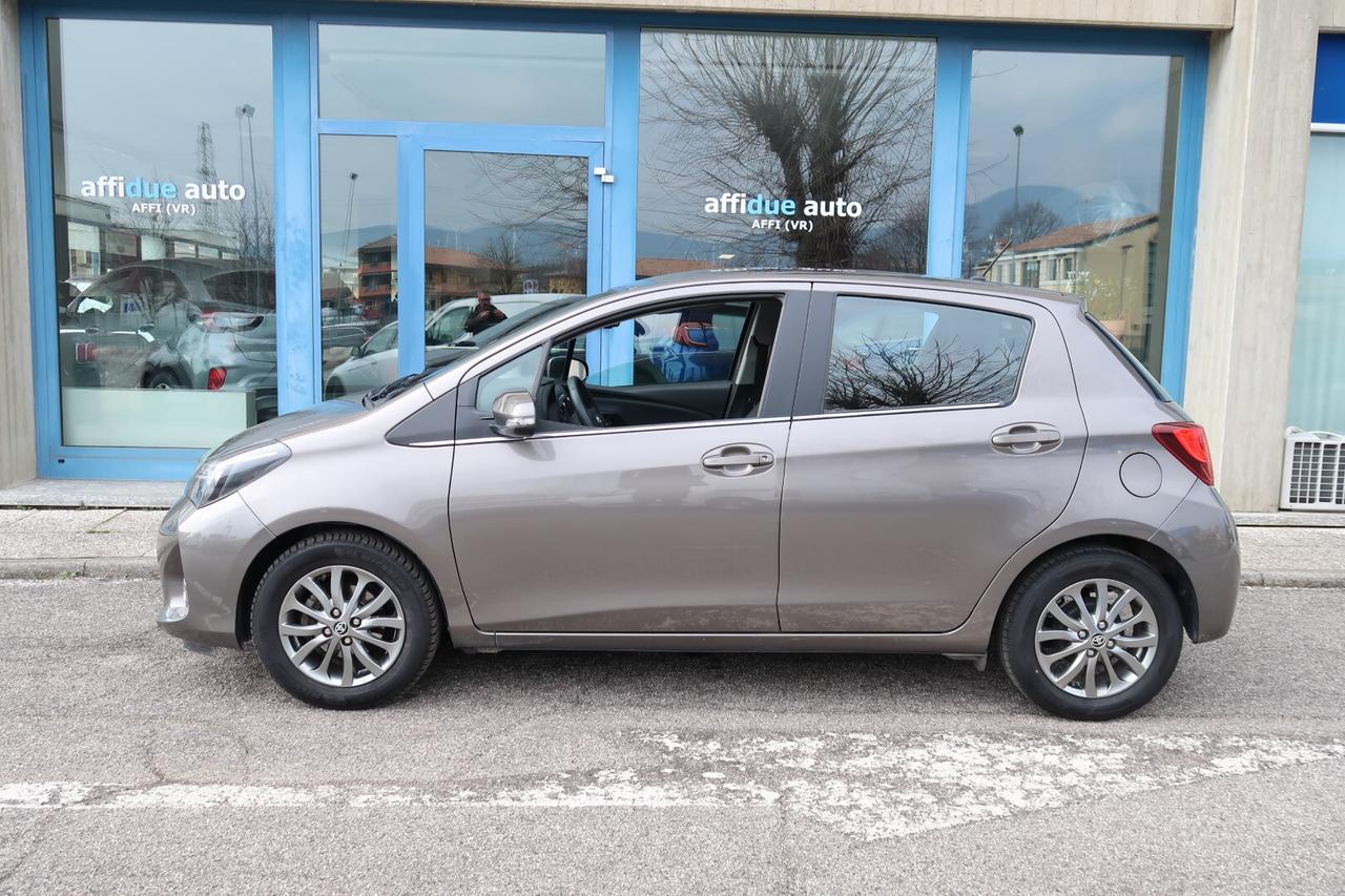 Toyota Yaris 1.3 5 porte Lounge Automatica