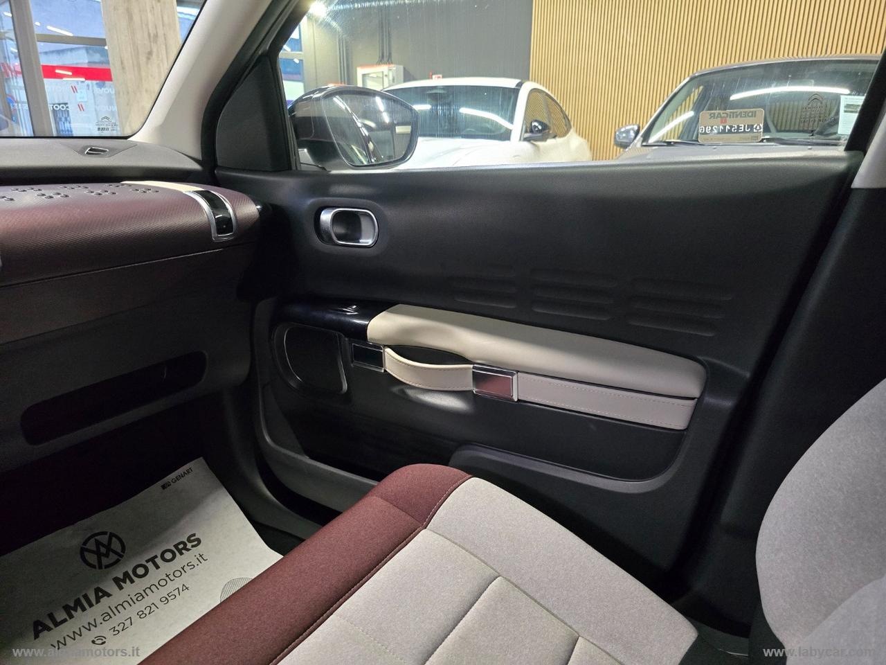 CITROEN C4 Cactus BlueHDi 100 S&S Shine