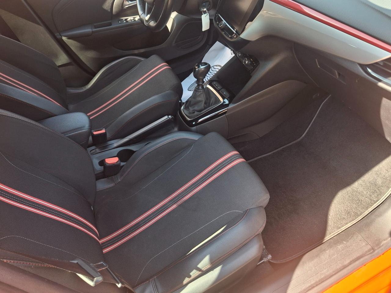 Opel Corsa 1.2 100 CV GS Line Neopatentati