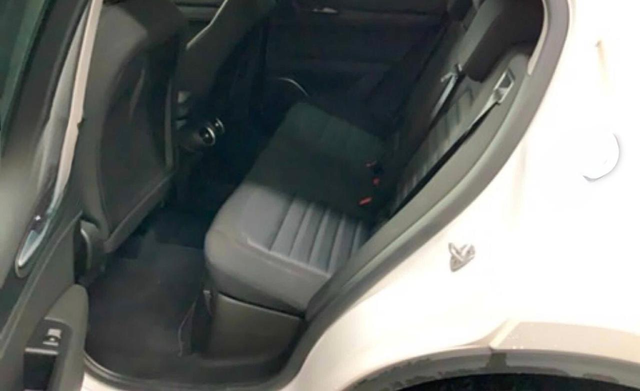 Alfa Romeo Stelvio 2.2 Turbodiesel 160 CV AT8 RWD Super