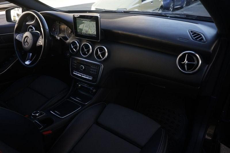 Mercedes-Benz Classe A Mercedes-Benz Classe A 180 d Automatic Business 80KW ANNO 2017