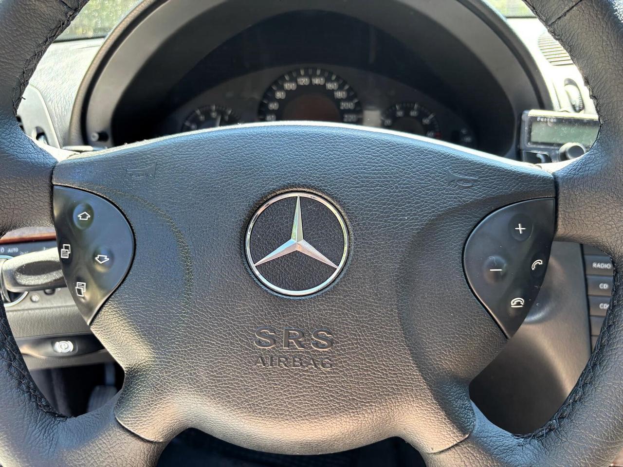 Mercedes-benz E 200 K METANO