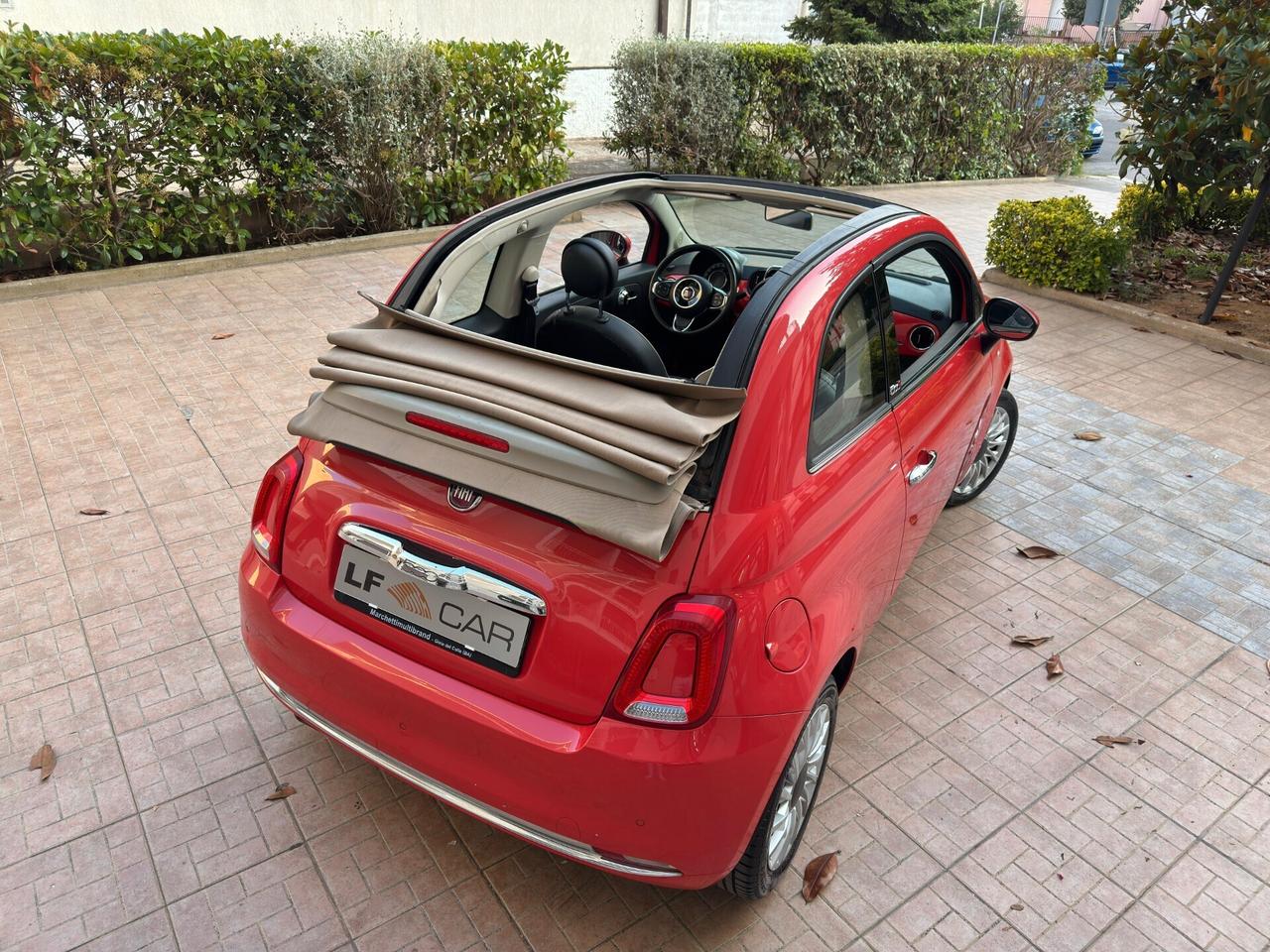 Fiat 500 C 1.3 Multijet 95 cv Lounge Cabrio Rosso corallo