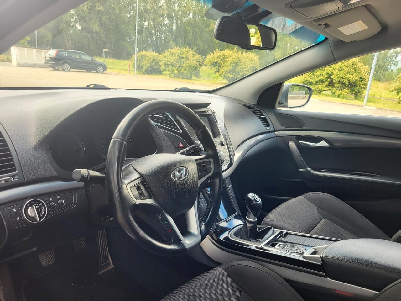 Hyundai i40 Wagon 1.7 CRDi 141 CV 7DCT Comfort