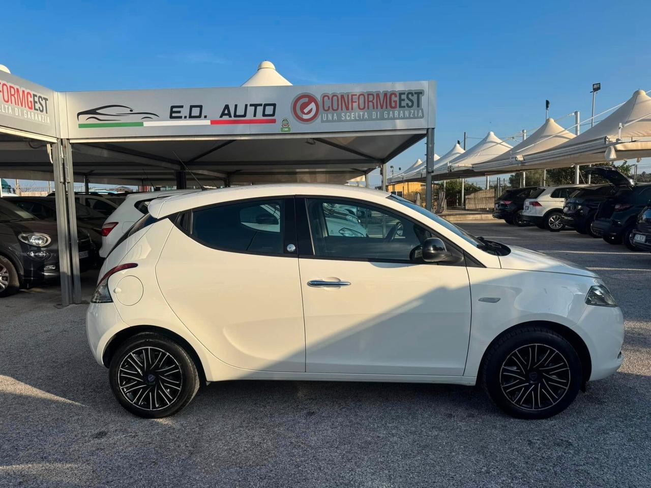 LANCIA YPSILON 1.2 BENZINA/GPL 69CV UNICO PROPRIETARIO