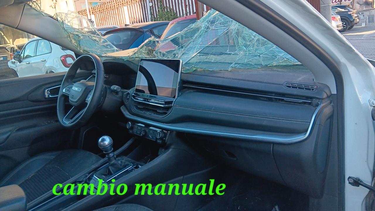 Jeep Compass incidentata sinistrata mondialcars 022