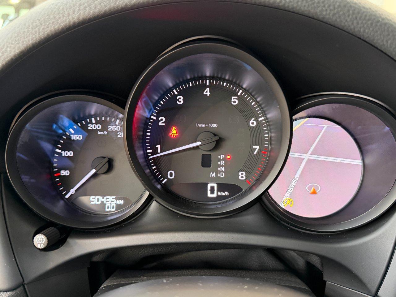 Porsche Macan 2.0 265cv PDK - 21" - Tetto - Carplay - Wrap Verde