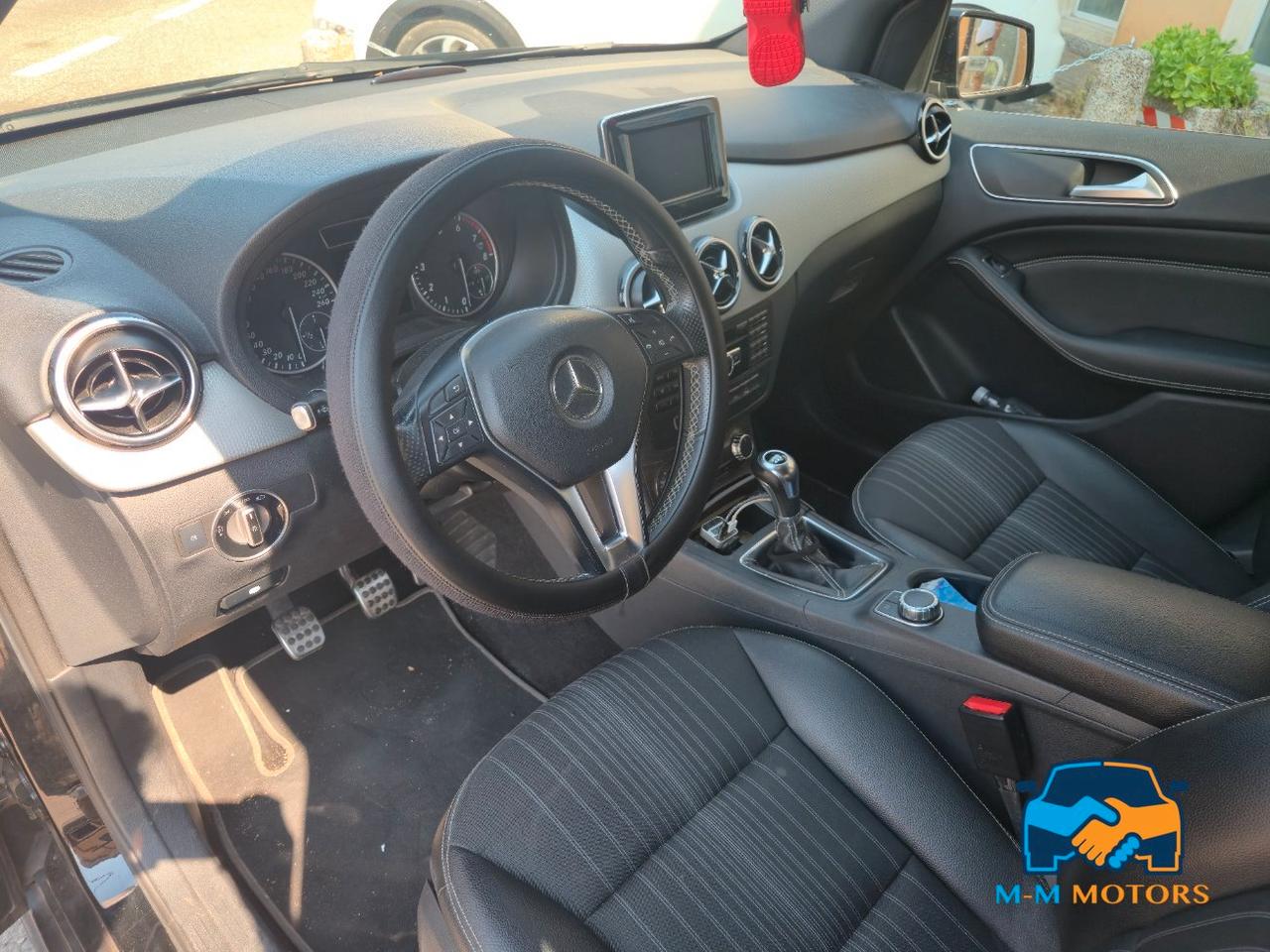 Mercedes B 180 Premium