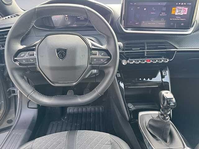 Peugeot 2008 1.2 PureTech 100 CV Allure
