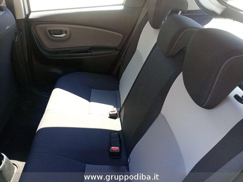 Toyota Yaris III 2017 5p Benzina 5p 1.0 Active my18