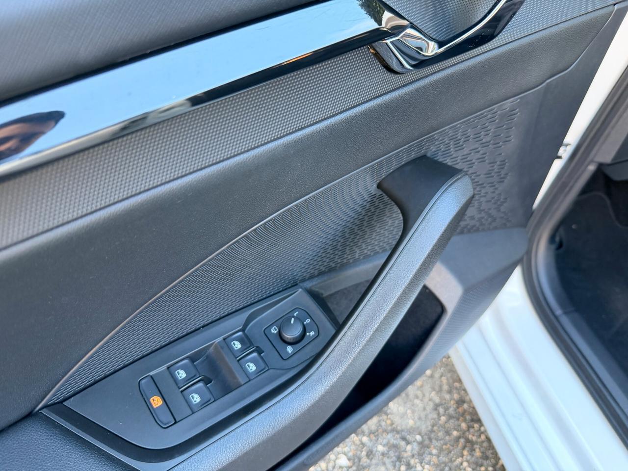 Skoda Octavia 2.0 TDI EVO 150 CV DSG Wagon Executive