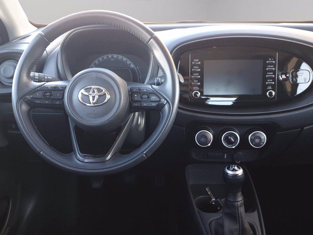 TOYOTA Aygo x 1.0 active 72cv del 2022