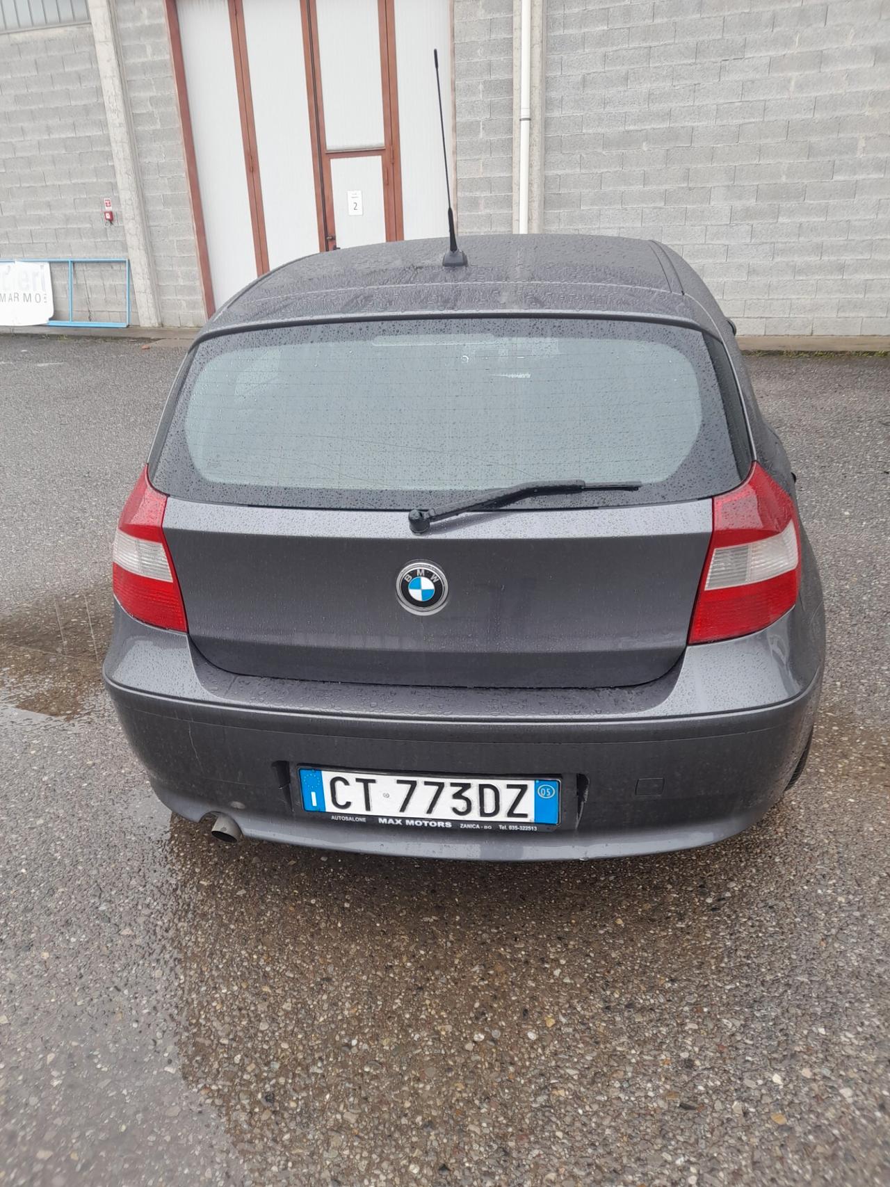 Bmw 116 116i cat 5 porte Futura