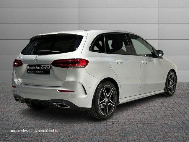 MERCEDES-BENZ B 180 d Automatic Premium Navi