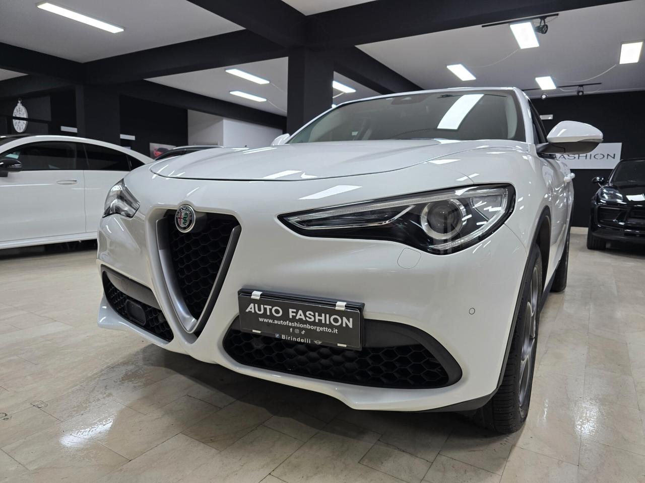 Alfa Romeo Stelvio 2.2 Turbodiesel 190 CV AT8 Q4 Super