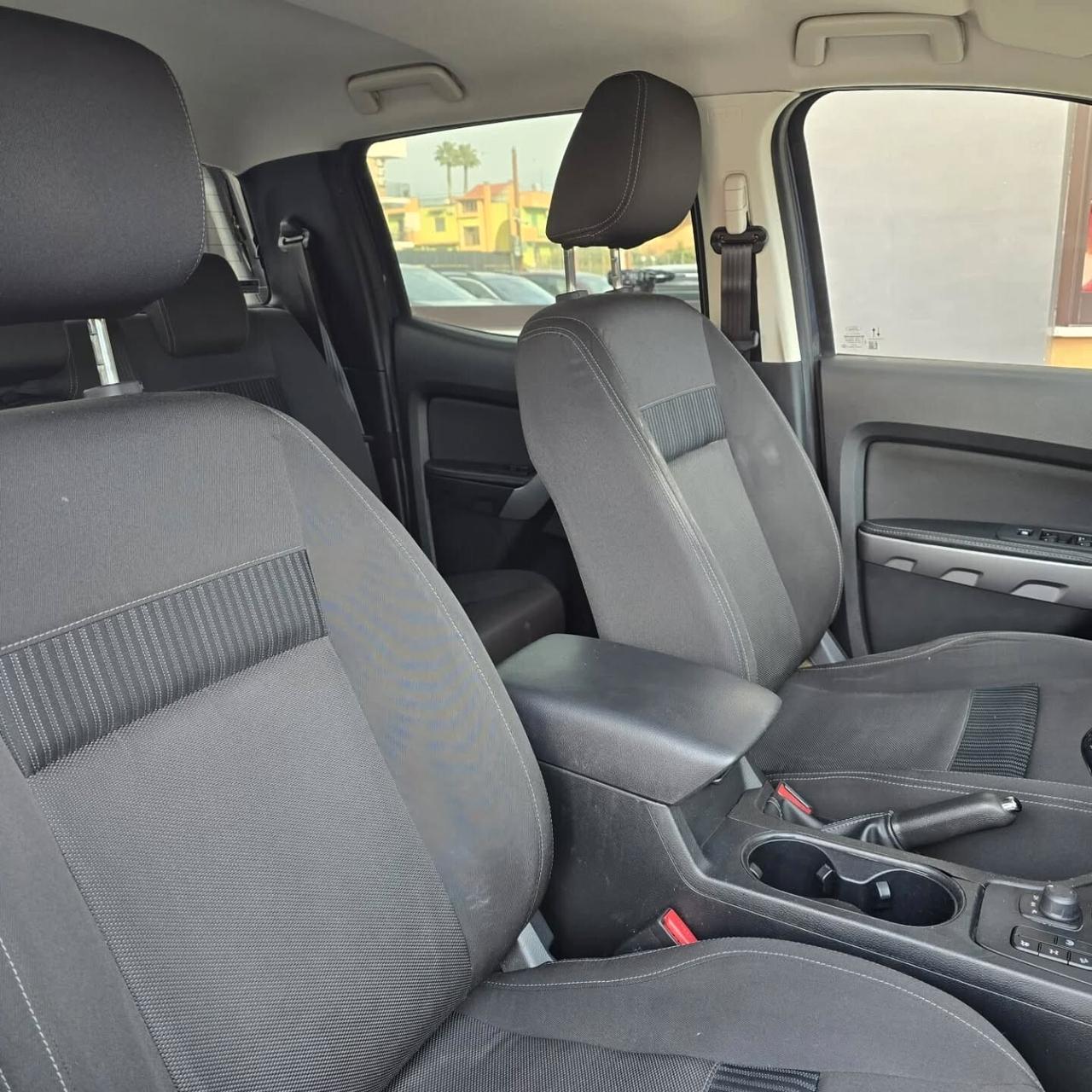 Ford Ranger 2.0 ECOBLUE DC XLT 5 posti