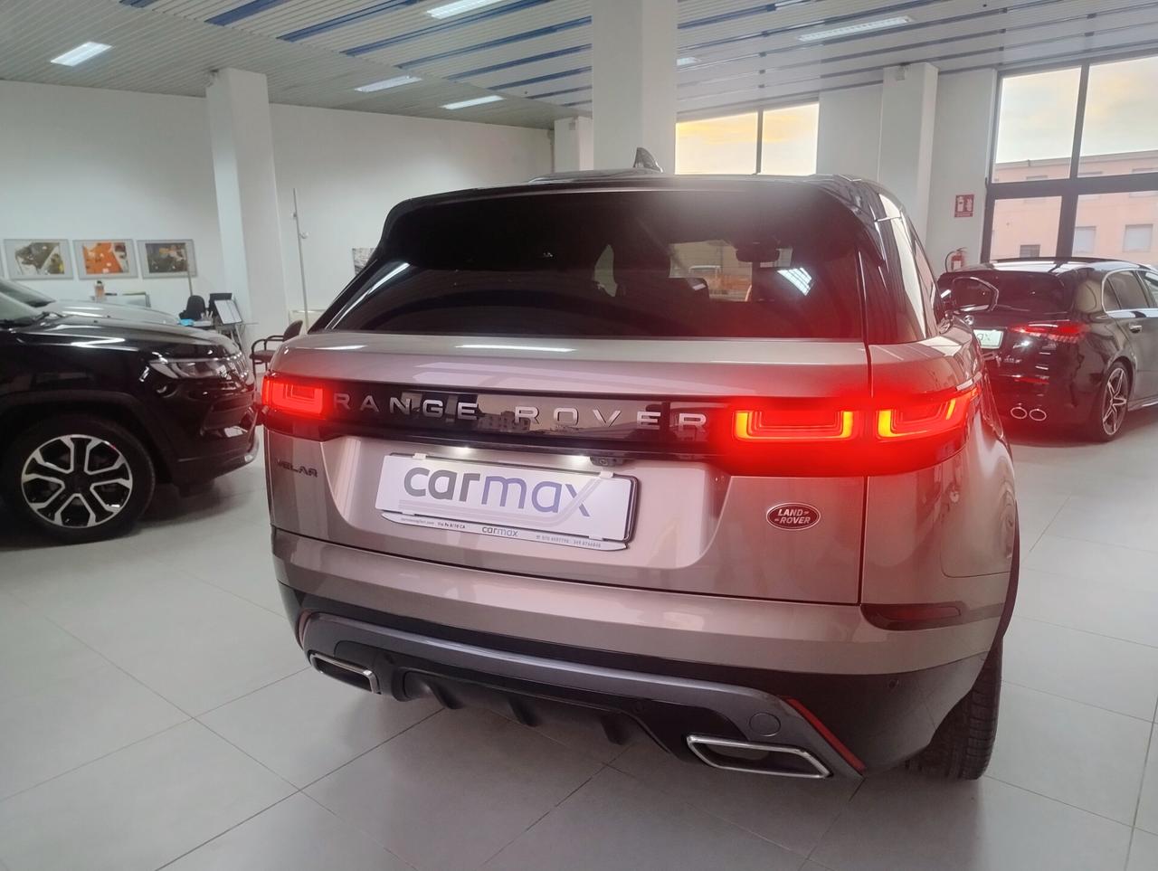 Land Rover Range Velar 3.0D l6 300 CV R-Dynamic SE