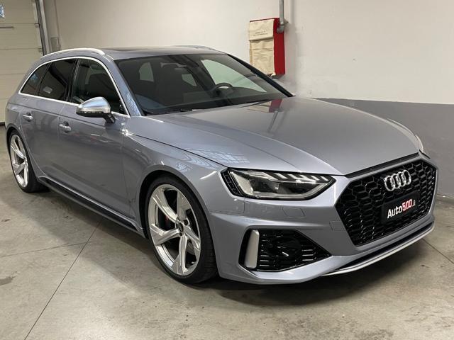 AUDI RS 4 Avant