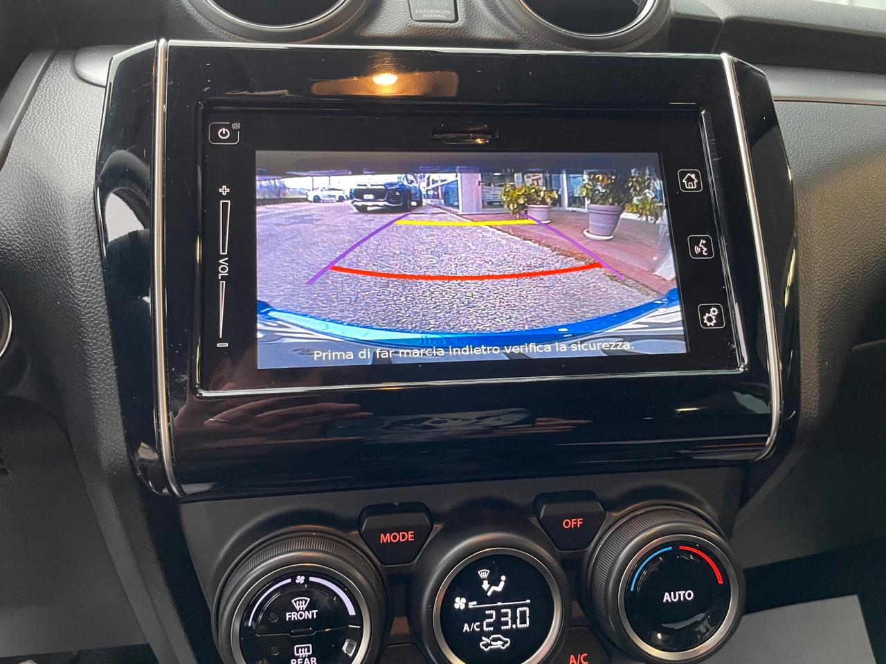 Suzuki Swift 1.2 Hybrid Top OK PER NEOPATENTATI