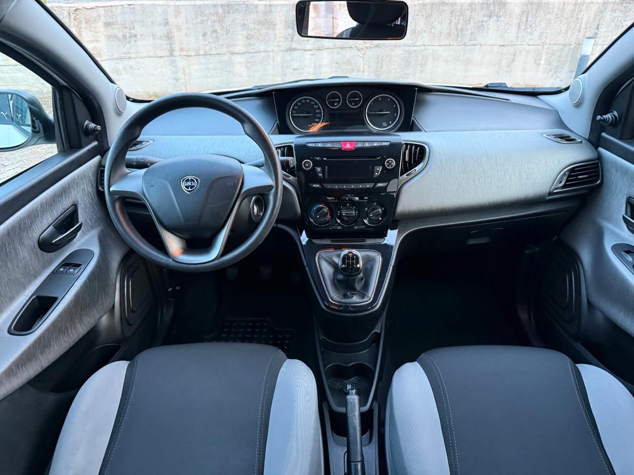 Lancia Ypsilon 1.3 MJT 16V 95 CV 5 porte S&S Elefantino
