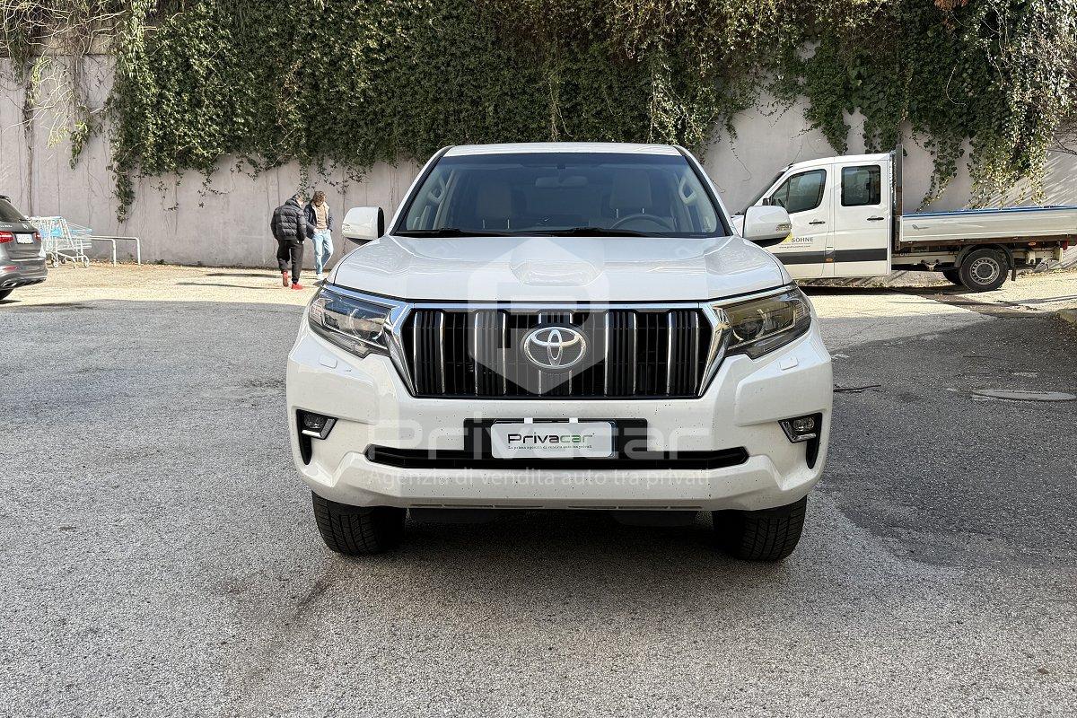 TOYOTA Land Cruiser 2.8 D4-D A/T 5 porte Executive