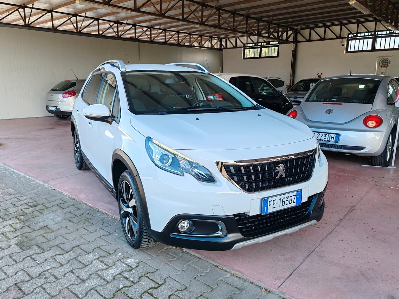 Peugeot 2008 1.6 HDI Allure - NAVI