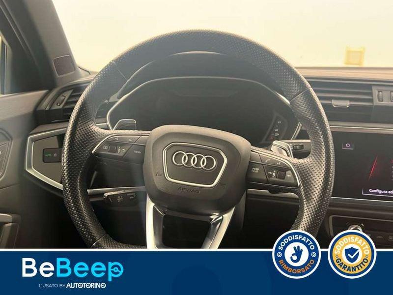 Audi Q3 RS RS 2.5 QUATTRO S-TRONIC