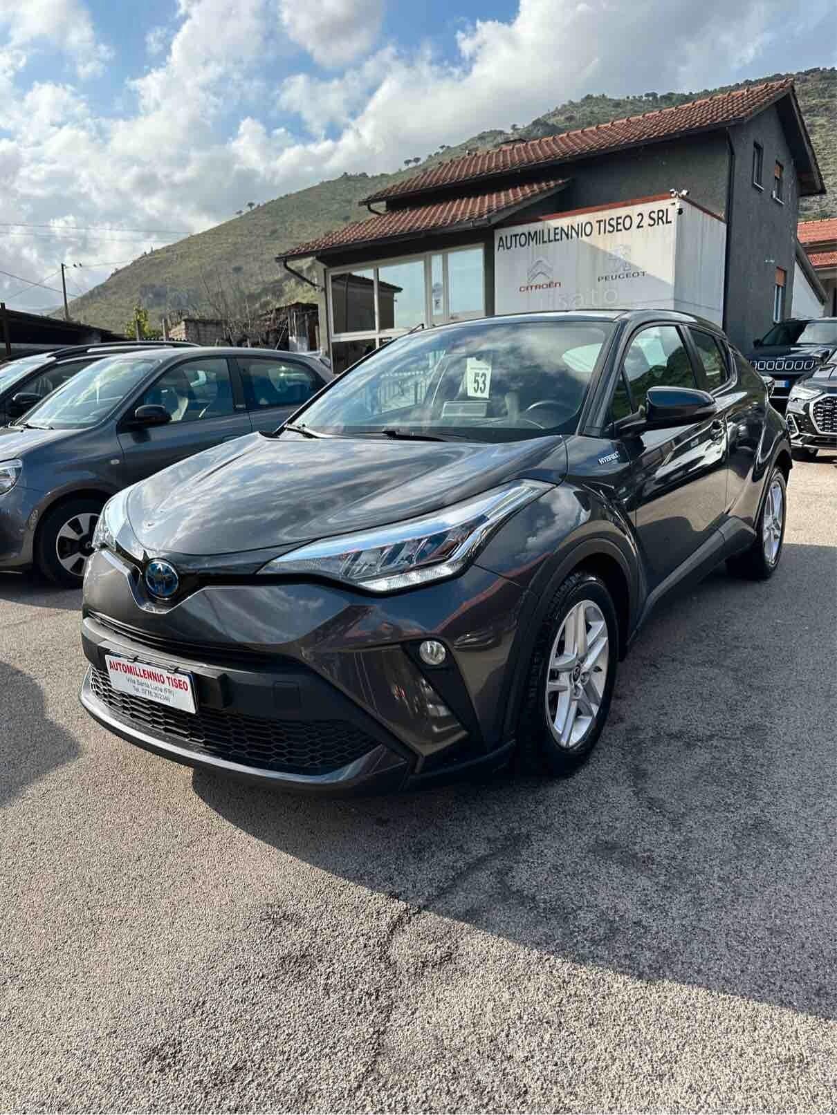 Toyota C-HR 1.8 Hybrid E-CVT Business