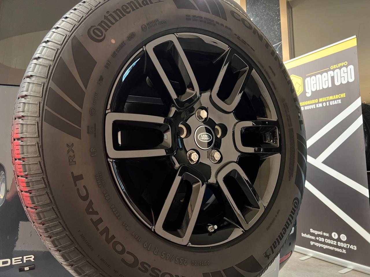 Land Rover Defender 110 2.0 SD4 AWD 200CV