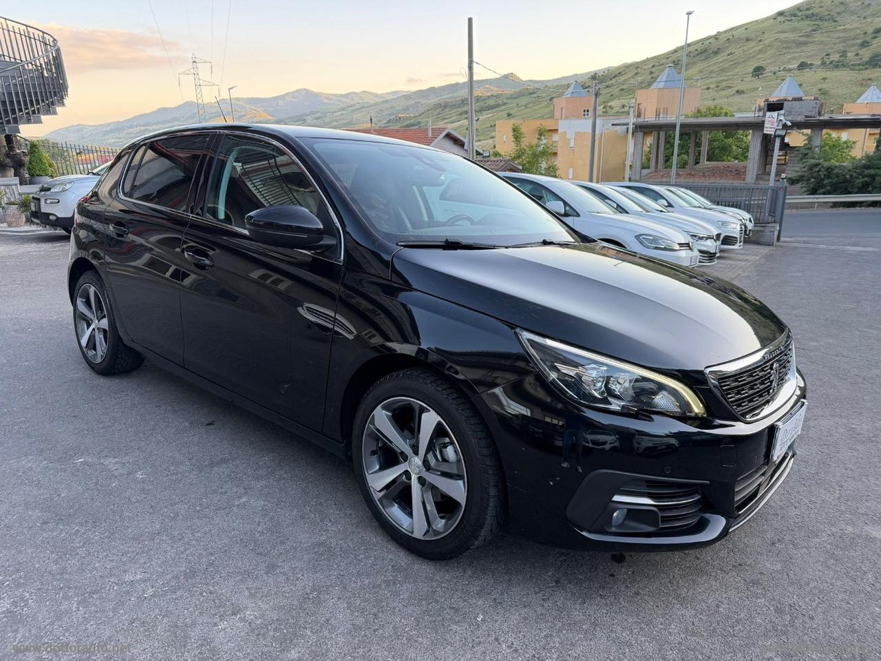 PEUGEOT 308 BlueHDi 120 S&S GT Line