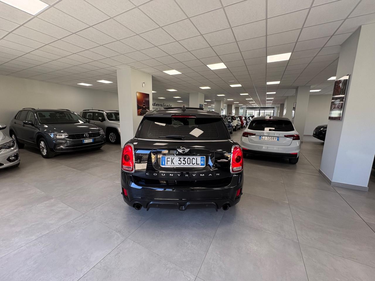 Mini Countryman ALL4 2.0 benzina 231cv 2017 TETTO