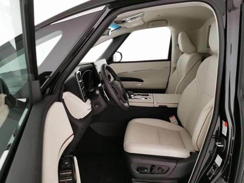 Lexus UX LMPV LM 3.5H 4WD 4P LUXURY S MY24